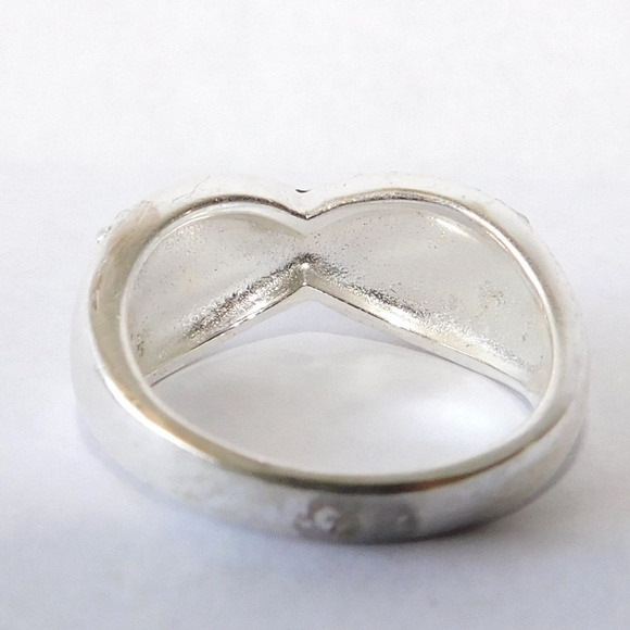 Designer Signed VI Silver Tone Marcasite Ring~6.5 - Picture 6 of 8